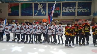 Рождественский турнир по хоккею с шайбой среди юношей (Фоторепортаж)