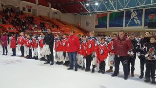 Рождественский турнир по хоккею с шайбой среди юношей (Фоторепортаж)