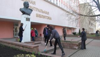 Фоторепортаж: субботник в Солигорском районе
