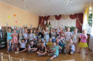«Каникулы без дыма и огня!»