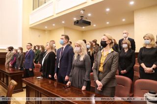 Соблюдение Конституции и законов страны является основой единства общества - послание Конституционного суда