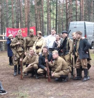 По местам боевой славы и "Красная гвоздика"