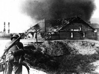 Героизация нацизма: кто «переписывает» историю?