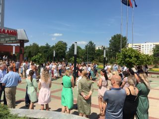Сегодня руководство района, представители предприятий и организаций почтили память жертв войны