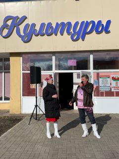 В Старобине на участке для голосования №36 наблюдается большая активность