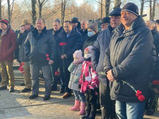 Районный митинг ко Дню памяти воинов-интернационалистов прошёл на мемориальном комплексе "Черный тюльпан"