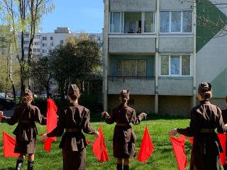 А.Калеева поздравила с Днем Победы ветерана войны К.Грицевич