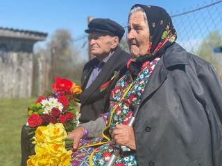 Глава района Андрей Жайлович лично поздравил ветерана ВОВ Афанасия Сушко