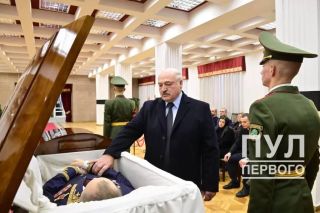 В Минске проходит прощание с Владимиром Макеем