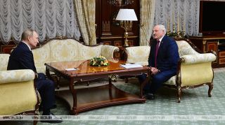 Лукашенко на пальцах объяснил, в чем важность сотрудничества с Россией