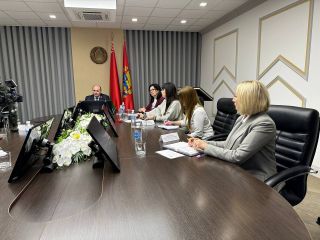 Председатель Солигорского райисполкома Анатолий Лодыга провел большую пресс-конференцию для СМИ района