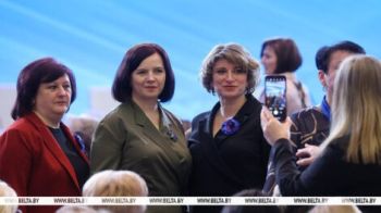 Лукашенко: женское движение стало в Беларуси той силой, с которой нельзя не считаться