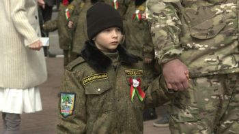 9 мая – день нашей памяти. Митинг у мемориального комплекса "Скорбящая мать"