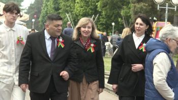 Солигорск празднует 9 мая! В Парке «Четырех стихий» многолюдно