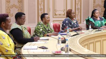 Встреча с первой леди Зимбабве Оксилией Мнангагвой