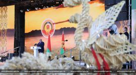 Торжественная церемония чествования аграриев на фестивале-ярмарке "Дажынкі-2024" в Мостах