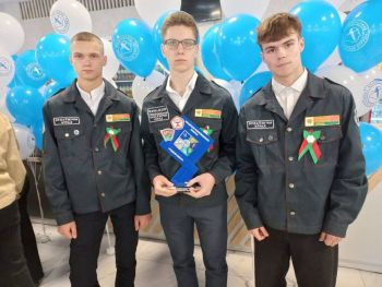 Бойцы студотрядов Солигорского района приняли участие в торжественной церемонии по случаю закрытия трудового семестра