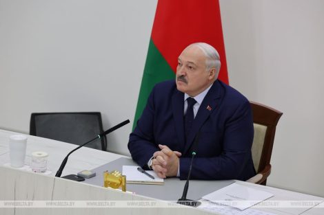 Президент Беларуси общается с журналистами
