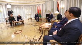 Президент Беларуси Александр Лукашенко встретился с фельдмаршалом и верховным главнокомандующим Ливийской национальной армией Халифой Белкасимом Хафтаром