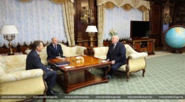 Президент Беларуси Александр Лукашенко  встретился с директором Службы внешней разведки России Сергеем Нарышкиным