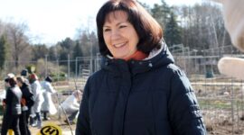 Кочанова рассказала, почему традиция проведения субботников должна передаваться из поколения в поколение