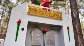 Председатель Солигорского райисполкома Анатолий Лодыга принимает участие в республиканском субботнике