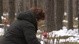 Председатель Солигорского райисполкома Анатолий Лодыга принимает участие в республиканском субботнике