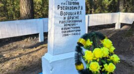 Солигорские байкеры проявили инициативу  и благоустроили памятник жертвам фашизма в г. п. Старобин