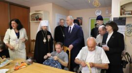 Алексей Кушнаренко: акция «Подари радость ближнему» проходит в 48 социальных учреждениях области