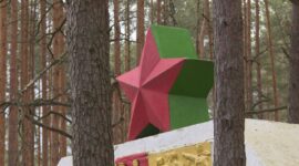 Председатель Солигорского райисполкома Анатолий Лодыга принимает участие в республиканском субботнике