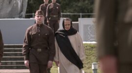 Районный митинг и возложение цветов к памятнику «Скорбящая мать». Фоторепортаж