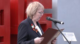 Районный митинг и возложение цветов к памятнику «Скорбящая мать». Фоторепортаж