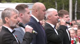 Районный митинг и возложение цветов к памятнику «Скорбящая мать». Фоторепортаж