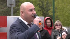 Районный митинг и возложение цветов к памятнику «Скорбящая мать». Фоторепортаж