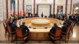 Александр Лукашенко  провел переговоры с Президентом Зимбабве Эммерсоном Мнангагвой во Дворце Независимости