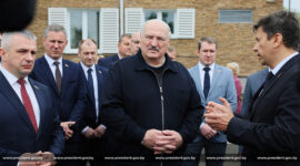 Посещение деревоперерабатывающего комплекса "Лясковичи" в Петриковском районе