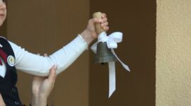 Торжественная линейка состоялась для учащихся средней школы №14