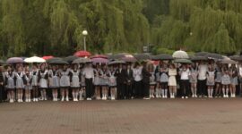 Прощай, родная школа! Праздник последнего звонка в средней школе №11. Фоторепортаж