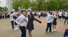 Последний звонок прозвенел в гимназии №2 г. Солигорска