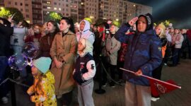 Тысячи жителей и гостей Солигорщины присоединились к акции "Споем День Победы вместе!"