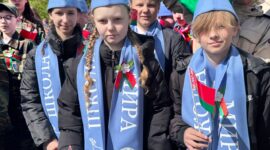 Районный митинг и возложение цветов к памятнику «Скорбящая мать». Фоторепортаж