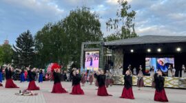 Хореографическое представление «Цветы Великой Победы». Фоторепортаж