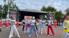 Хореографическое представление «Цветы Великой Победы». Фоторепортаж