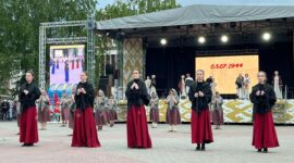 Хореографическое представление «Цветы Великой Победы». Фоторепортаж