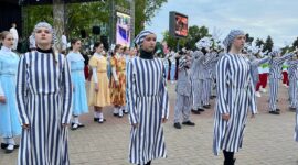 Хореографическое представление «Цветы Великой Победы». Фоторепортаж