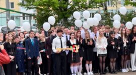 Последний звонок прозвенел в гимназии №2 г. Солигорска