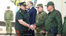 Александр Лукашенко  посетил центр подготовки и применения беспилотных авиационных комплексов в Березовском районе Брестской области