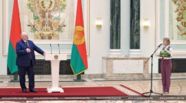 Церемония награждения выпускников и преподавателей учреждений высшего образования