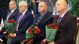 "Фундамент, на котором держится страна". Турчин вручил госнаграды представителям различных сфер