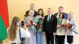 "Фундамент, на котором держится страна". Турчин вручил госнаграды представителям различных сфер